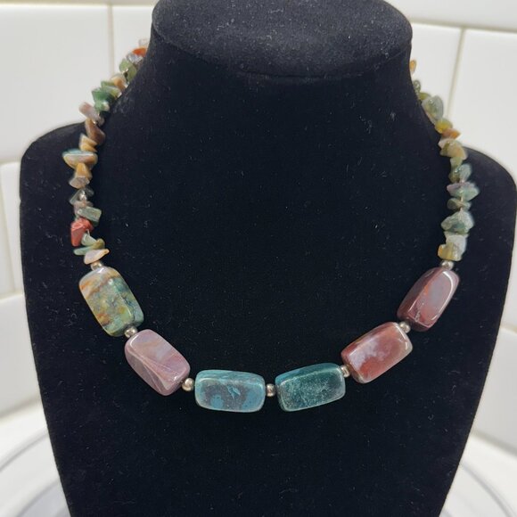 Jewelry - Dyed Agate Memory Wire Choker Necklace